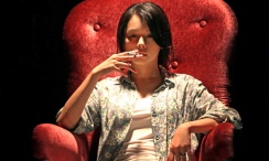 欧美顶级艳妇交换群宴